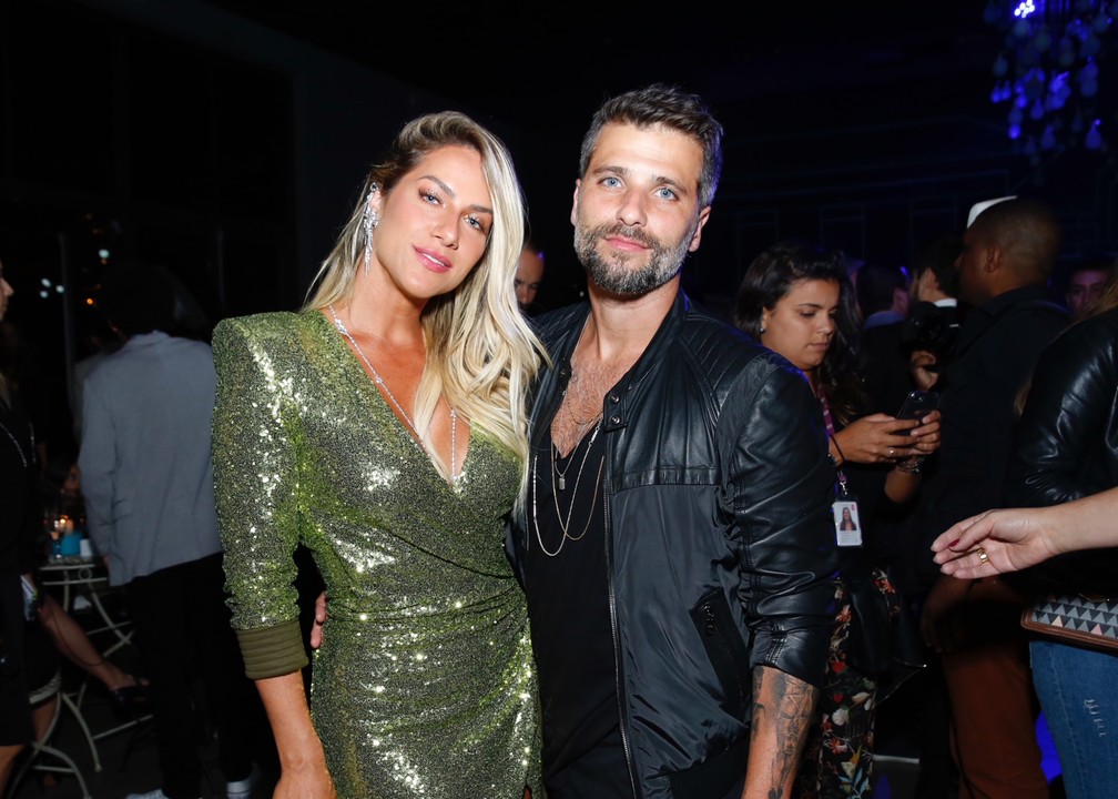 Giovanna Ewbank e Bruno Gagliasso anunciam gravidez: 'somos cinco