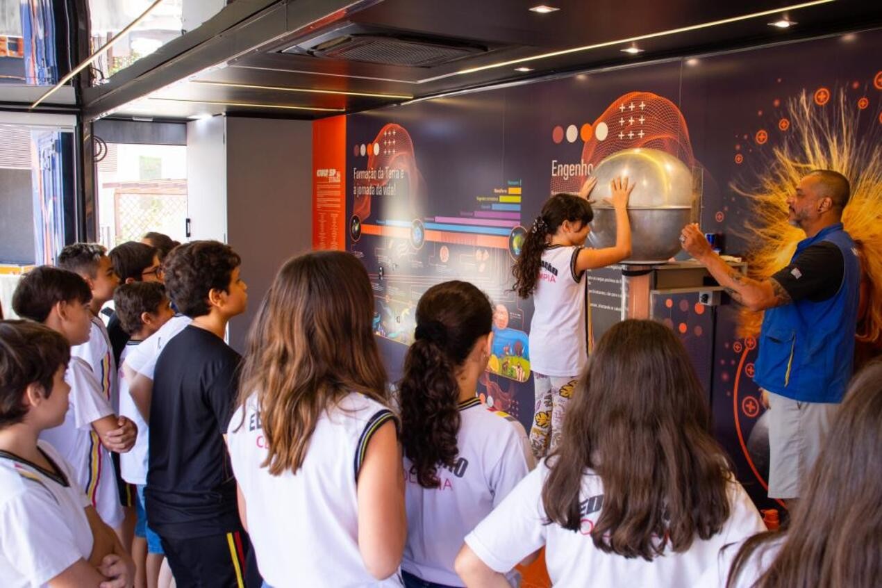Carreta do Museu Catavento chega a Tatuí com atrações científicas gratuitas e interativas