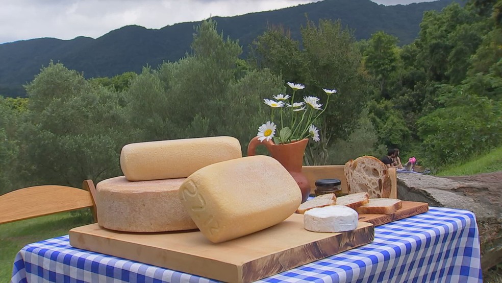 1 de 2
Queijos produzidos na região de Jundiaí (SP) ganham destaques nacionais e internacionais — Foto: Reprodução/TV TEM