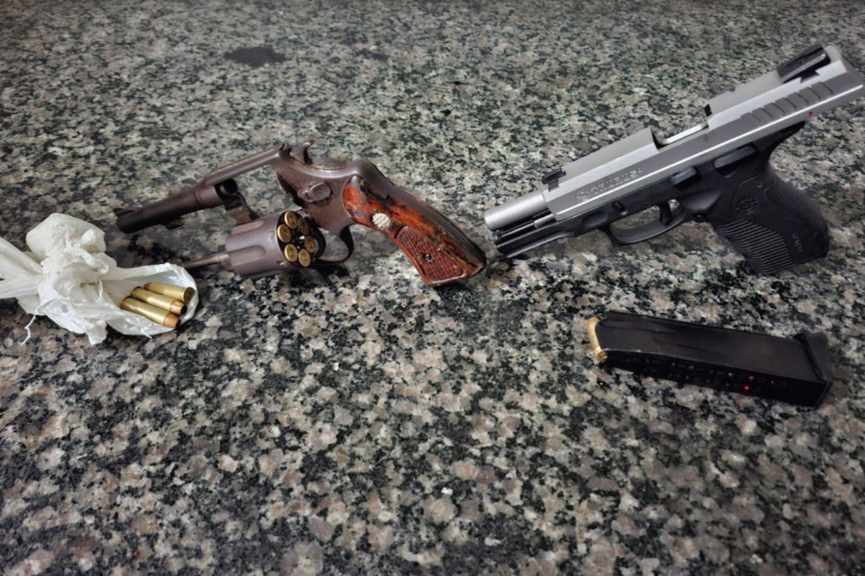 Suspeitos morrem após troca de tiros com a polícia ao serem flagrados planejando homicídios em Aracaju