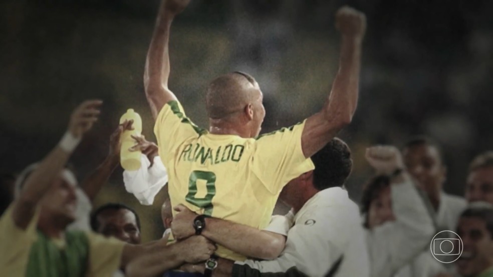 Ronaldo durante a Copa do Mundo de 2002 — Foto: Reprodução/TV Globo