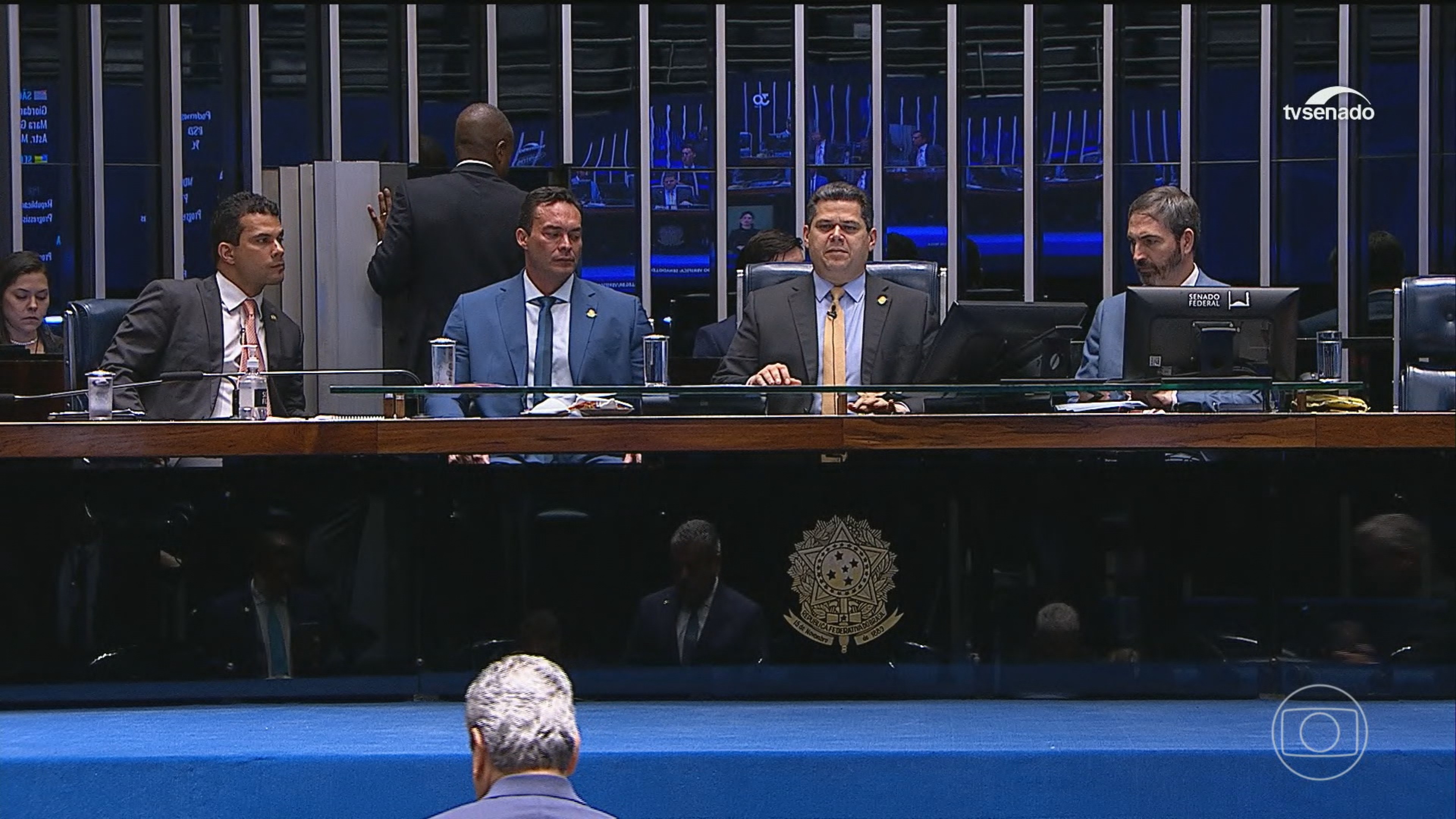 Aposentadoria especial para agentes de saúde aprovada pelo Senado terá impacto de R$ 27 bilhões no Orçamento em 10 anos