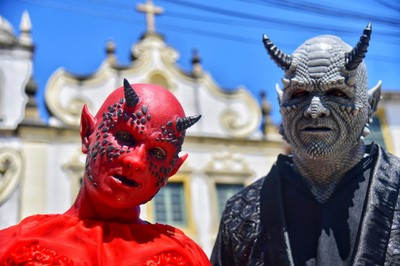 Bloco Mucha Lucha homenageia luta livre mexicana com ringue em Olinda: 'A  única regra é a greia', diz presidente, Carnaval 2023 em Pernambuco