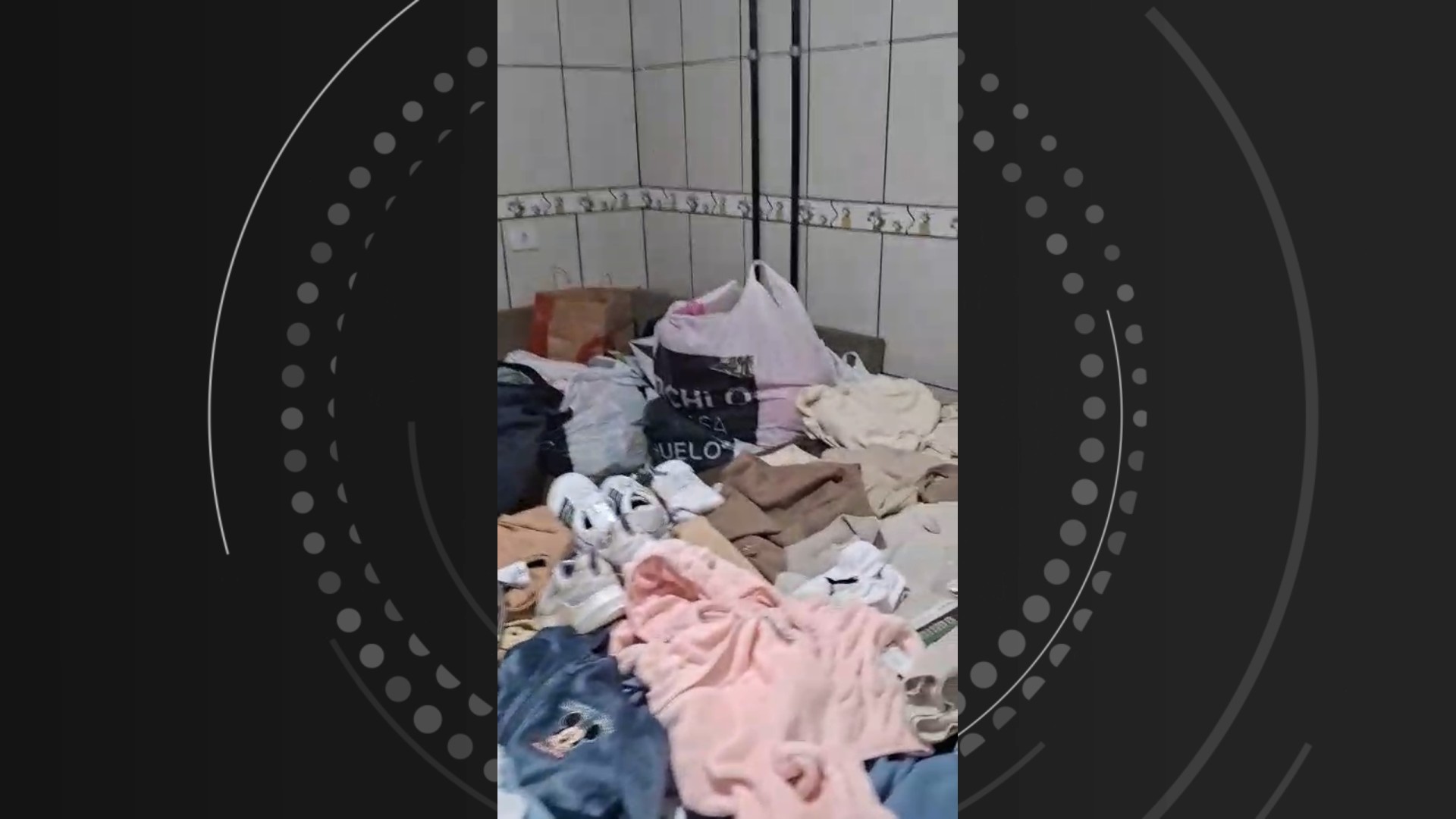 Casal é preso suspeito de furtar R$ 25 mil em roupas de lojas de departamento para revendê-las em Curitiba