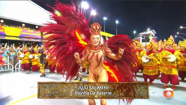 Veja: Juju Salimeni Rainha de Bateria da Barroca Zona Sul