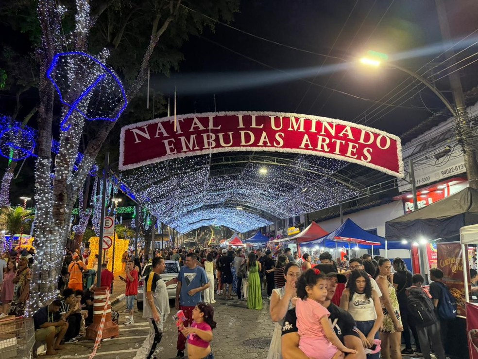 Natal iluminado em Embu das Artes — Foto: Divulgação/Prefeitura de Embu das Artes