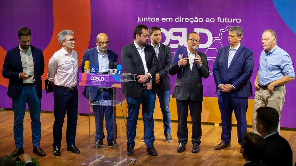 SC sedia encontro de governadores com presença de Tarcísio, Zema, Castro e líderes do Sul e Sudeste