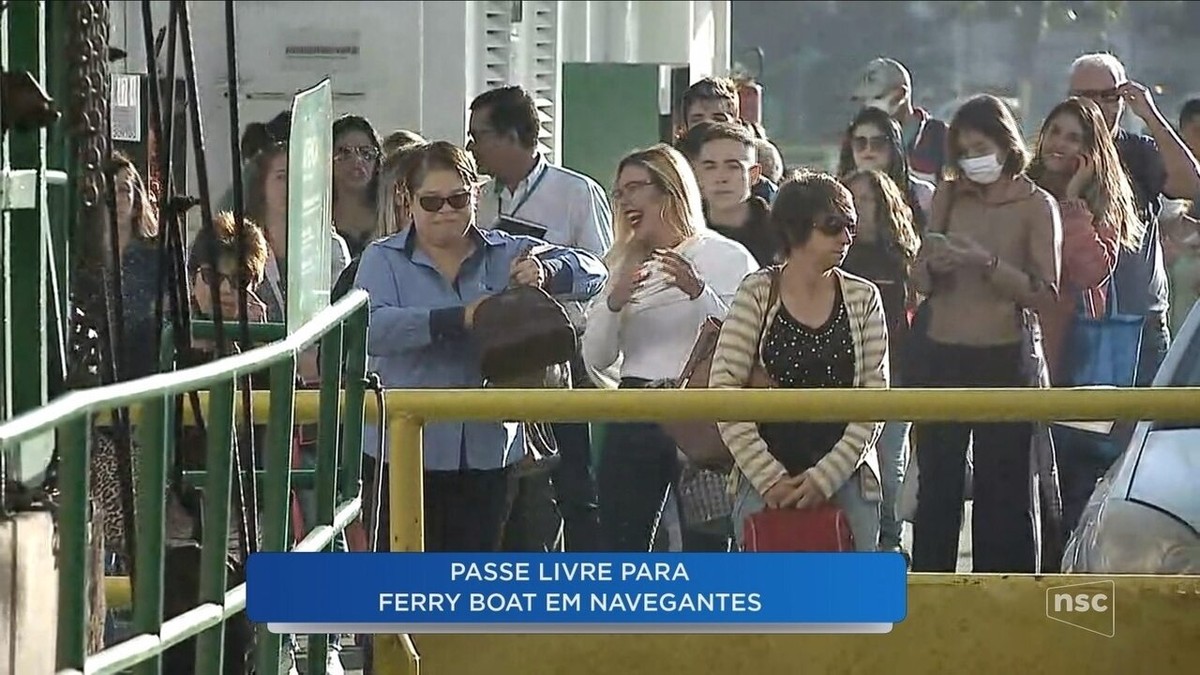 Passe livre de 'ferry boat' entre Navegantes e Itajaí é entregue a ...