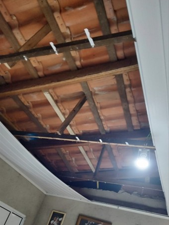 Explosão em fábrica de explosivos na Grande Curitiba — Foto: Arnoldo