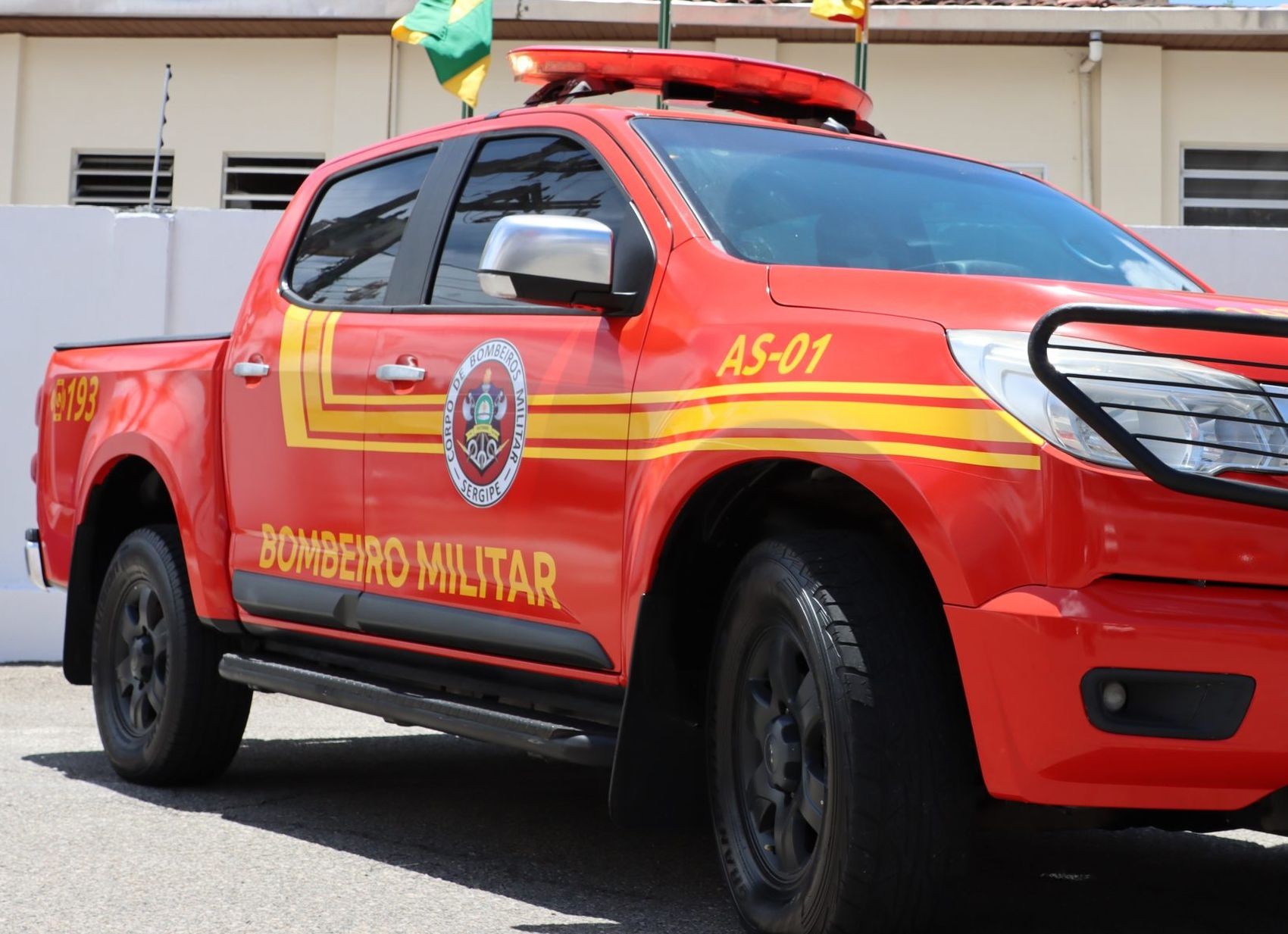 Adolescente morre após desaparecer em cachoeira de Macambira