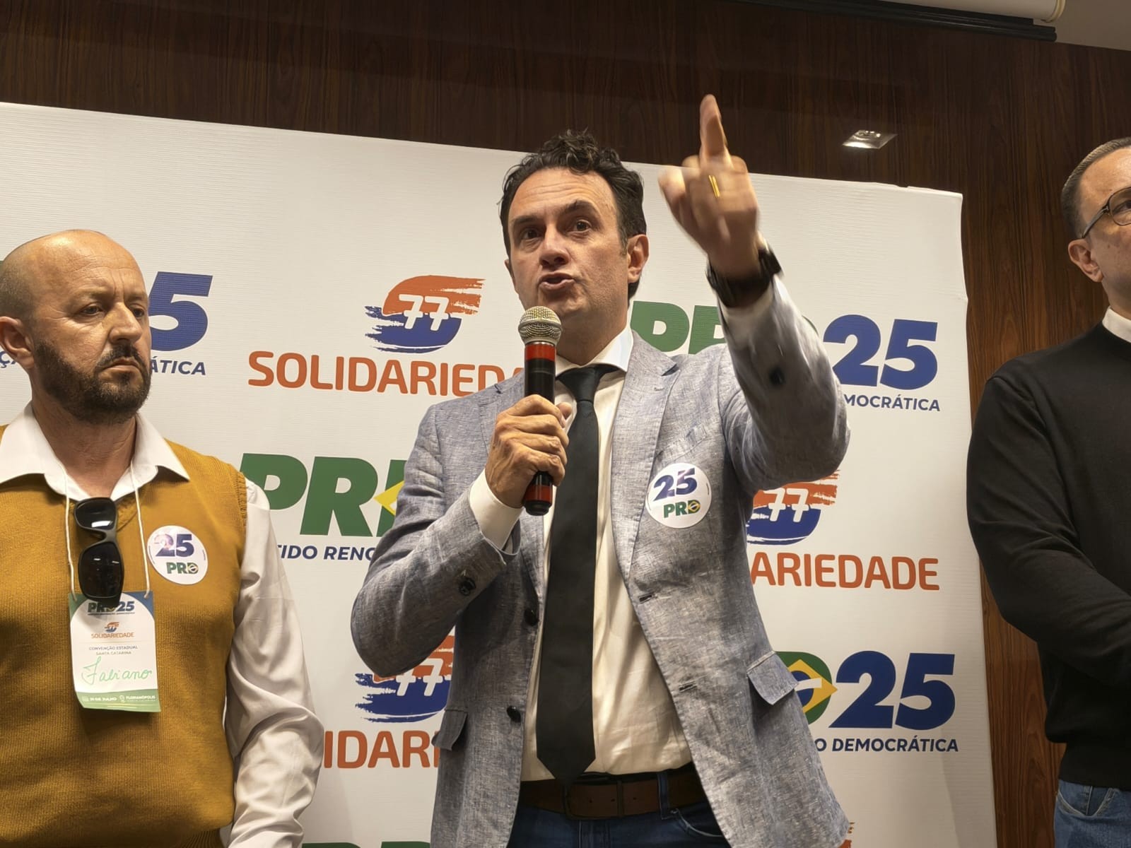 Federação PRD-Solidariedade lança Jeferson Rocha como candidato ao Senado por Santa Catarina