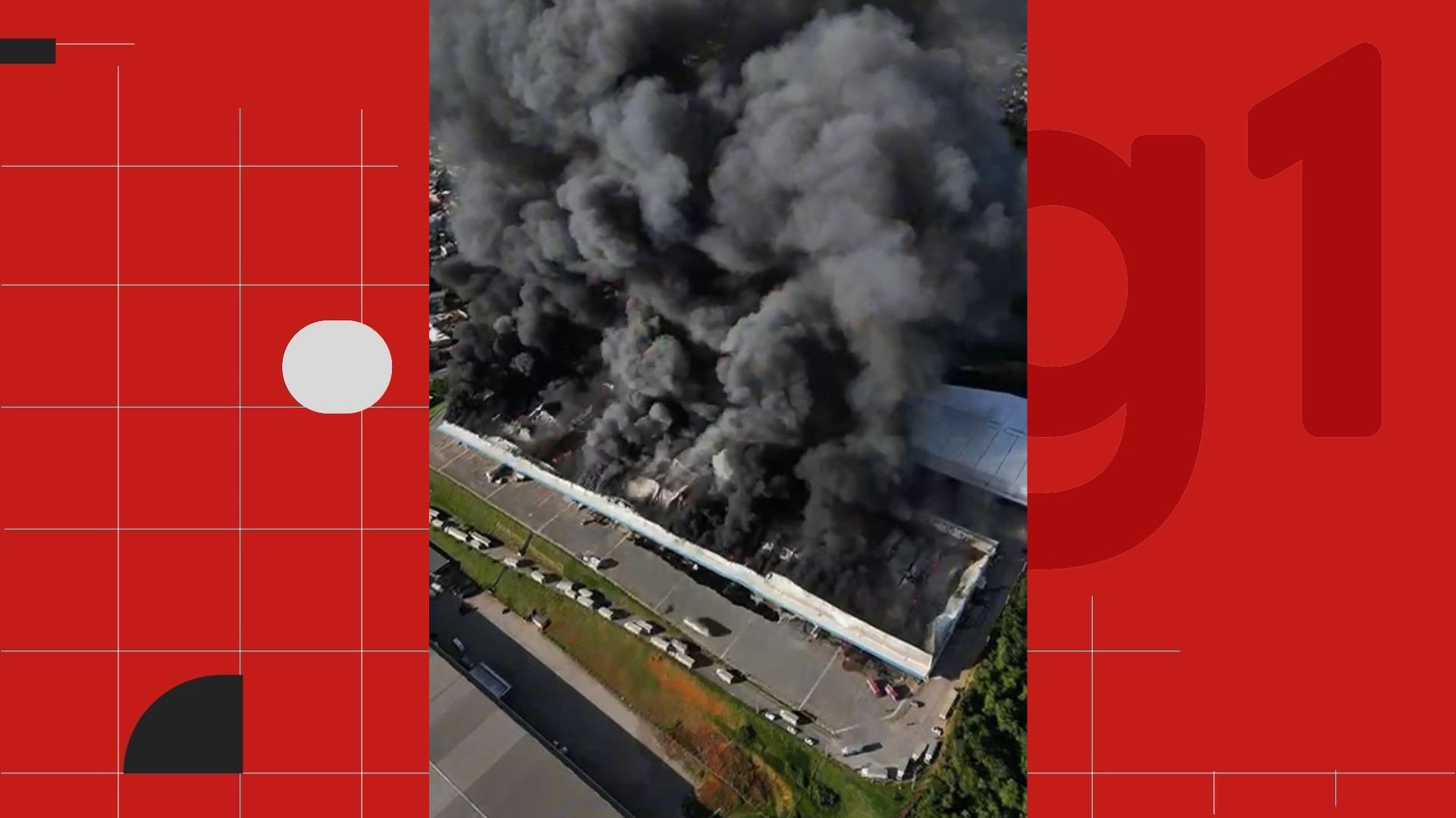 VÍDEO: incêndio destrói depósito de rede de supermercados BH e outros galpões no ES