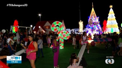 Natal de Luzes: confira a movimentação na praça dos Girassóis