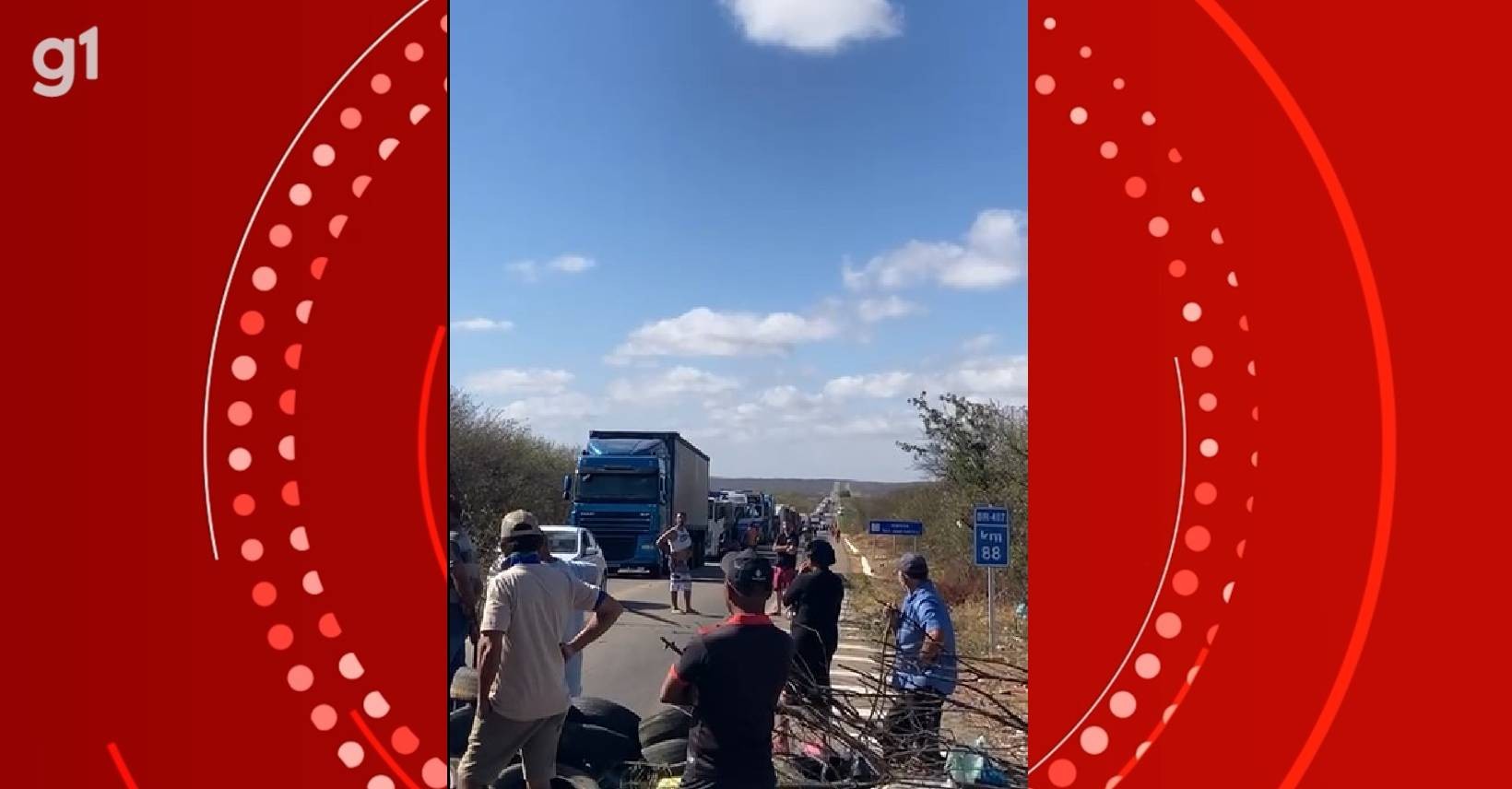 Protesto por falta de água bloqueia trecho da BR-407 em Petrolina