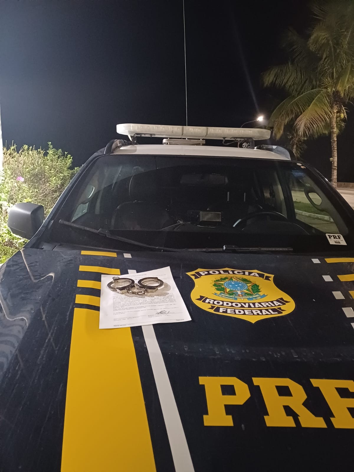 Foragido da Justiça por roubo é preso na Via Dutra, em Barra Mansa 
