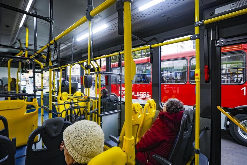 Ônibus de Porto Alegre têm alteração de horários e cancelamento de sete linhas no fim de semana; veja o que muda