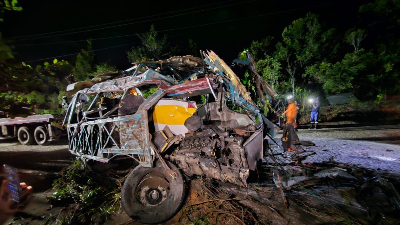 MP-AL files investigation into bus accident that left 20 people dead in Serra da Barriga