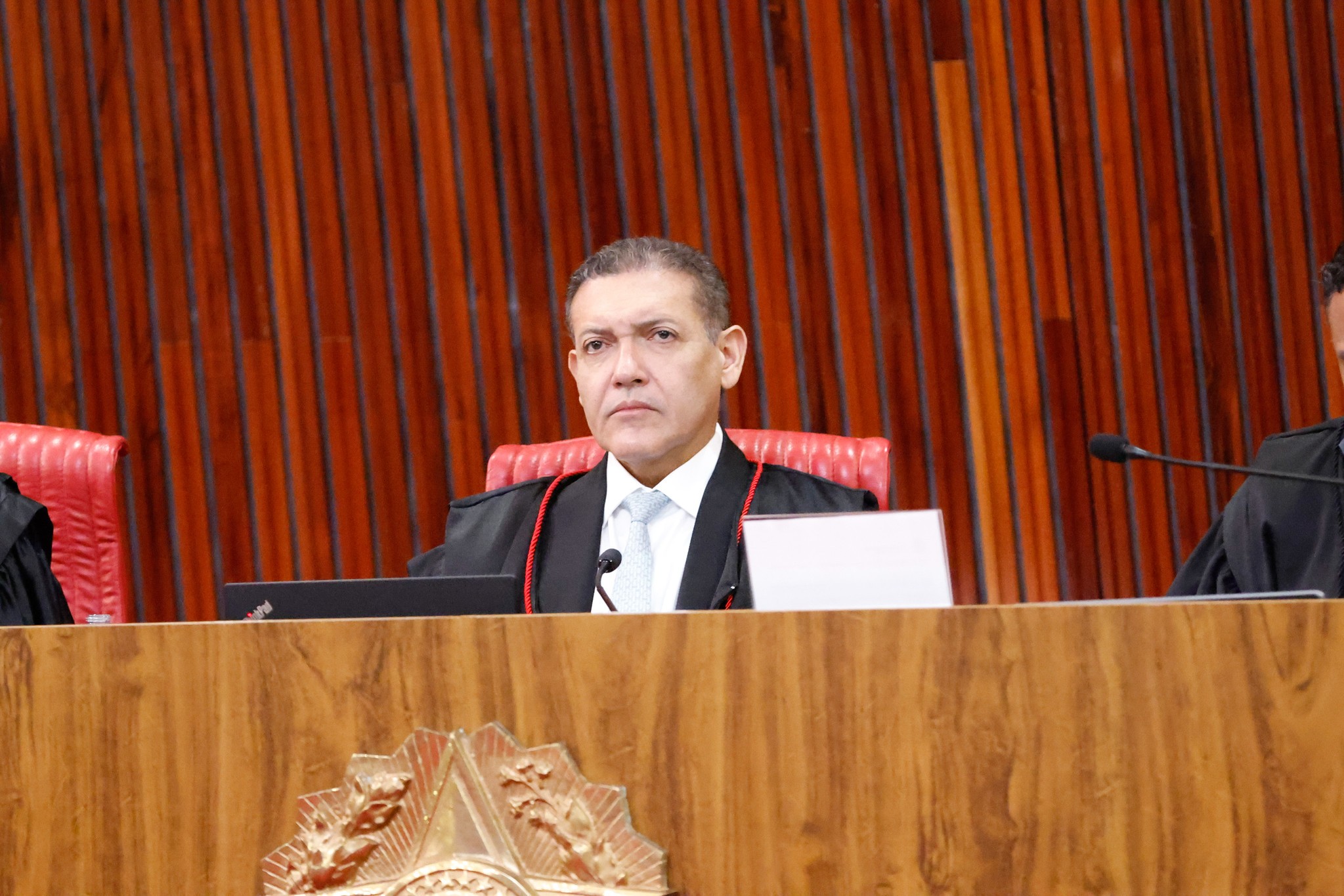 Nunes Marques determina pente-fino em canal 'Exército do Lula' e quer relatório sobre comportamento 'potencialmente irregular'