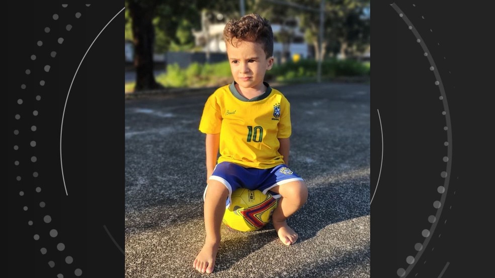 Heitor Livramento Cardoso, de 4 anos, morreu após ser atacado por pitbull em Nova Venécia. — Foto: Redes sociais