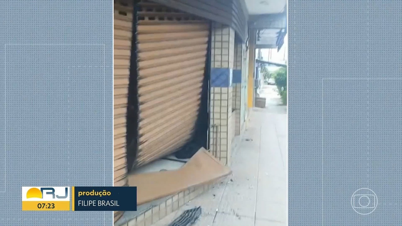 Homem é atingido por carro de ex-vereador de São João de Meriti; confusão começou após discussão