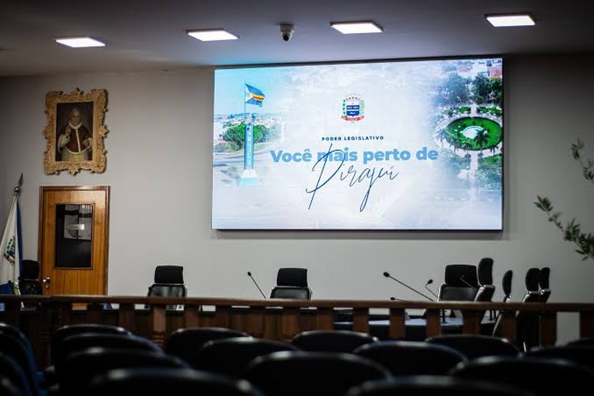 Câmara de Pirajuí aprova abertura de comissão processante contra presidente do legislativo
