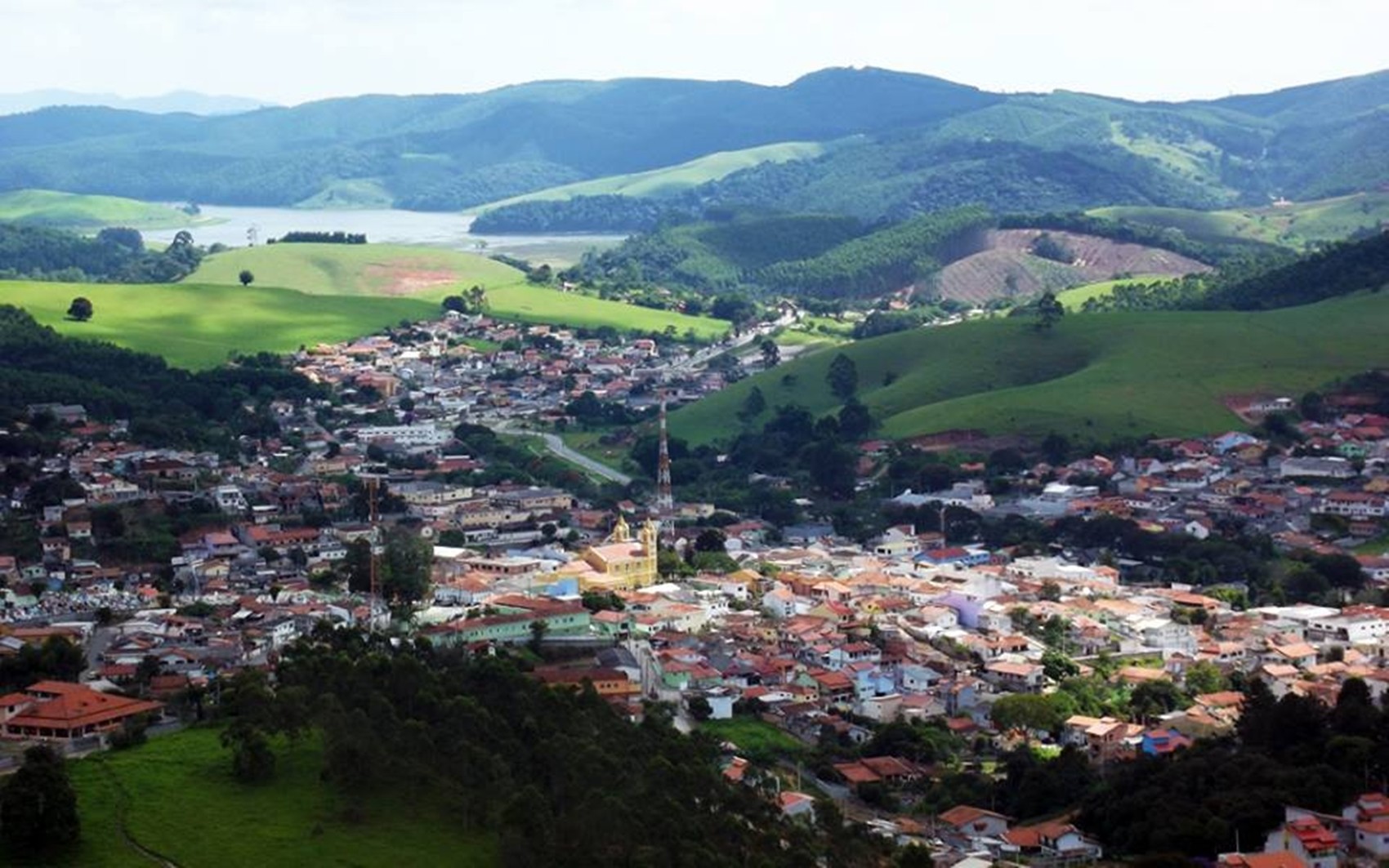 Agroshow, em Salesópolis, terá show de Gabriel Sater e Sérgio Reis | G1