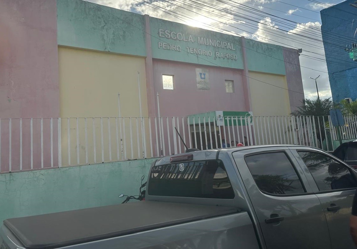Professor da rede municipal de Murici é preso suspeito de pedofilia; vítimas são alunos dele