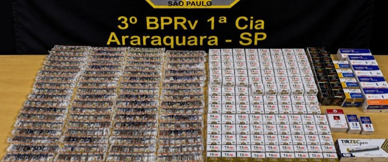 Casal é preso com 1.432 remédios emagrecedores e anabolizantes em ônibus no interior de SP