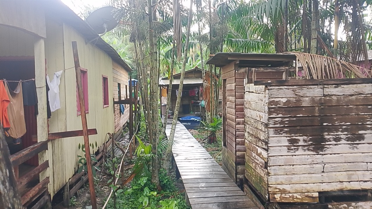 Criança de 9 anos morre após levar descarga elétrica no Marajó