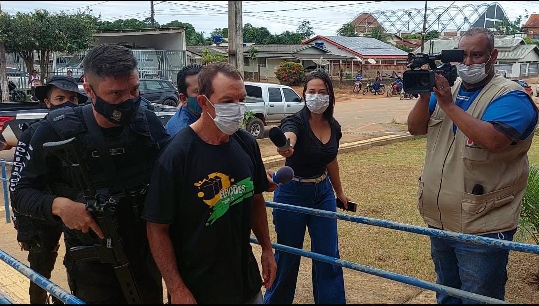 Ex-prefeito é condenado por mandar matar radialista em RO