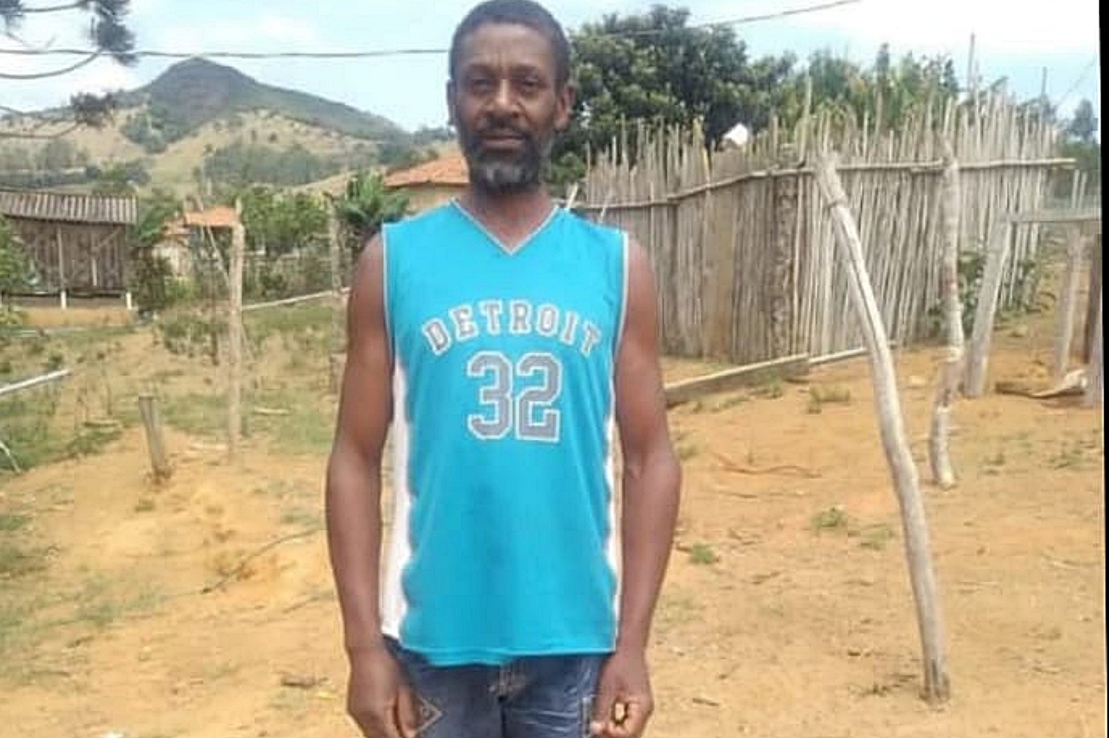 Homem morre ao tentar atravessar área alagada de moto em Santa Rita de Caldas