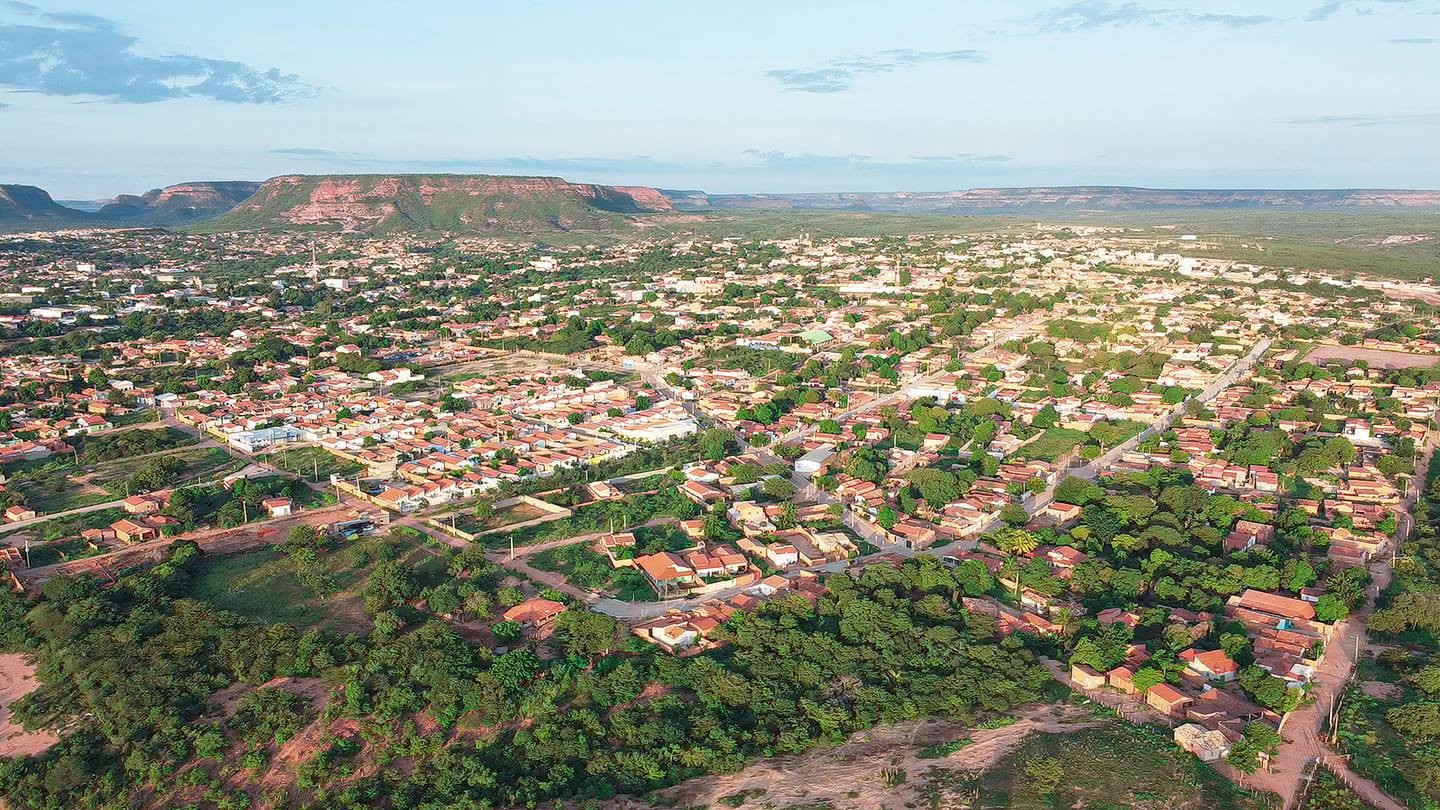 Duas pessoas são mortas e três ficam feridas após tiroteio no Sul do Piauí; um suspeito foi preso