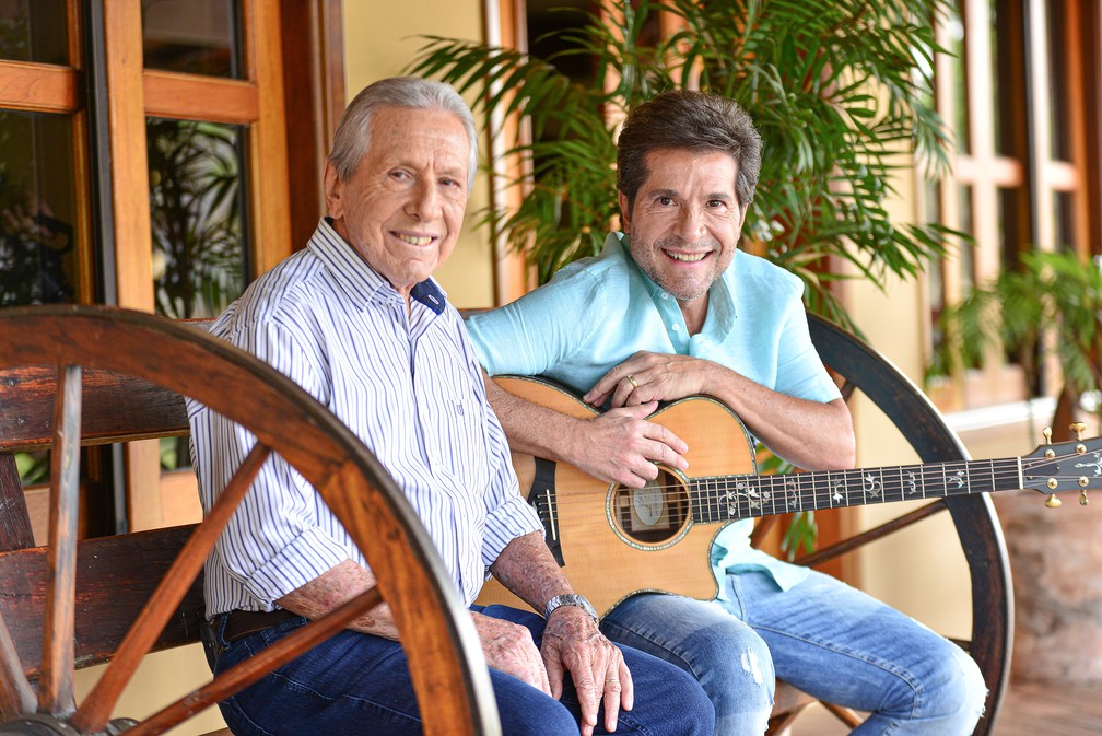 Daniel retorna ao 'reino encantado' da música caipira em álbum gravado com  o pai, José Camillo | Blog do Mauro Ferreira | G1