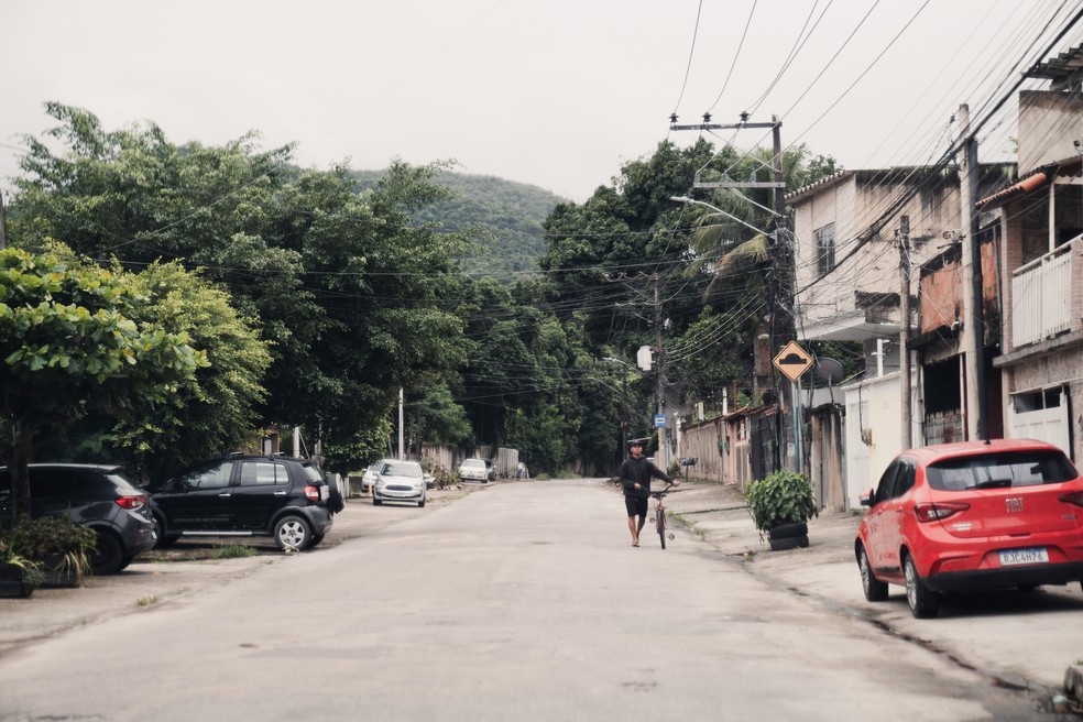 Endereço onde ficavam os lotes que teriam sido prometidos pelos irmãos Brazão para Ronnie Lessa e Edmilson Macalé como recompensa pelo assassinato — Foto: Stephanie Rodrigues/g1