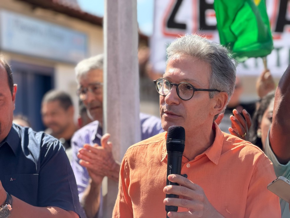 Romeu Zema (Novo) fala durante o primeiro ato de sua campanha à Presidência, neste domingo (16), em Montes Claros (MG). — Foto: Divulgação / Equipe Romeu Zema