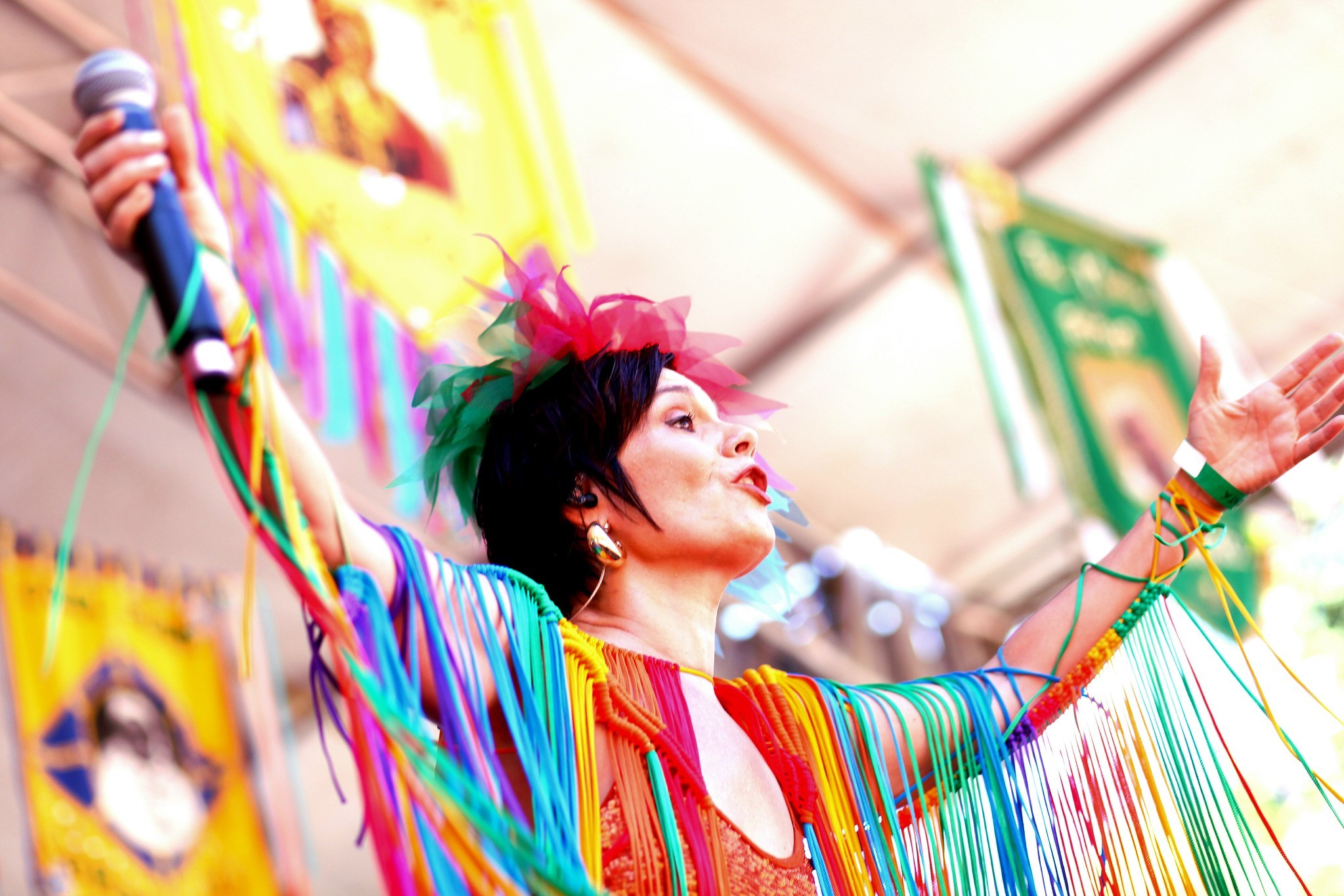 Carnaval de rua do Rio reúne 55 blocos neste domingo; veja lista completa e horários