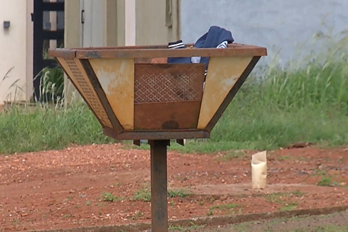 Polícia de Ponta Porã investiga adolescente por infanticídio após bebê ser achado em lixeira