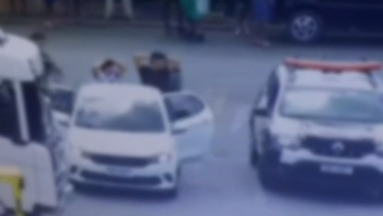 Facção toma máquinas e exige porcentagem de apostas de loteria no CE