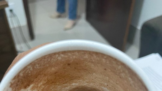 Advogadas que beberam café com larvas devem ser indenizadas em R$ 30 mil por loja de conveniência em MG