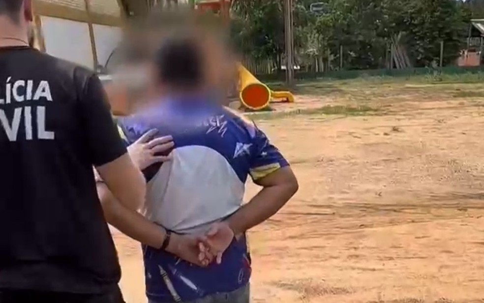 Professor preso no Amazonas suspeito de estuprar alunas