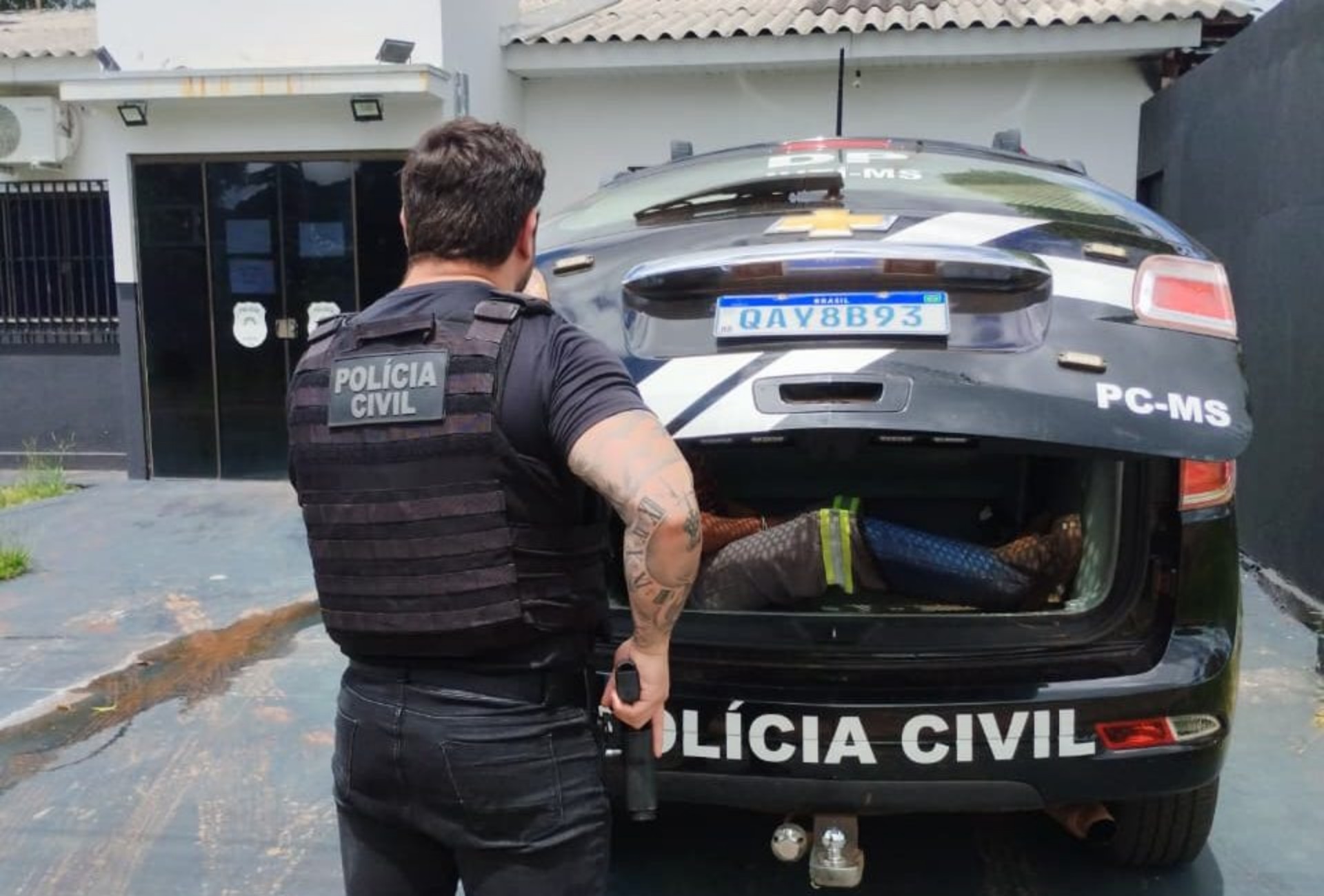 Homem é preso em flagrante suspeito de estuprar a irmã de 15 anos em aldeia de MS