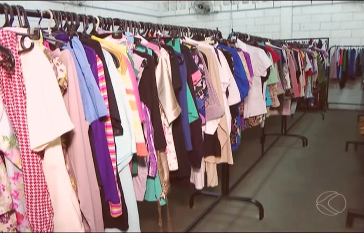 Bazar de roupas arrecada recursos para Hospital do Câncer em Uberlândia ...