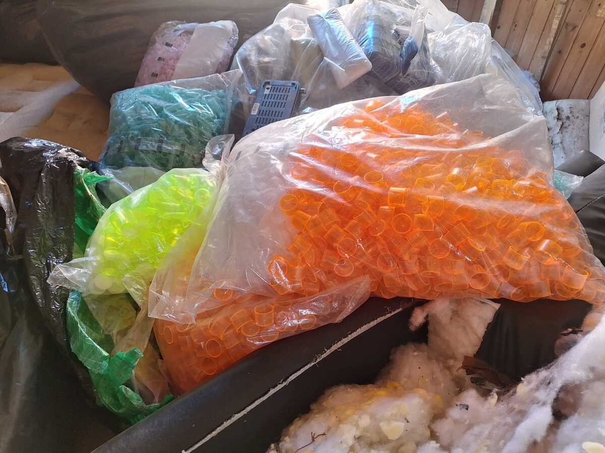 Cheiro forte chama atenção e ajuda GCM a localizar 'casa bomba' em Poá