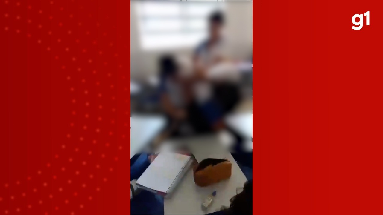 Estudante sofre bullying e é agredido por três jovens dentro de escola pública, diz polícia; VÍDEO