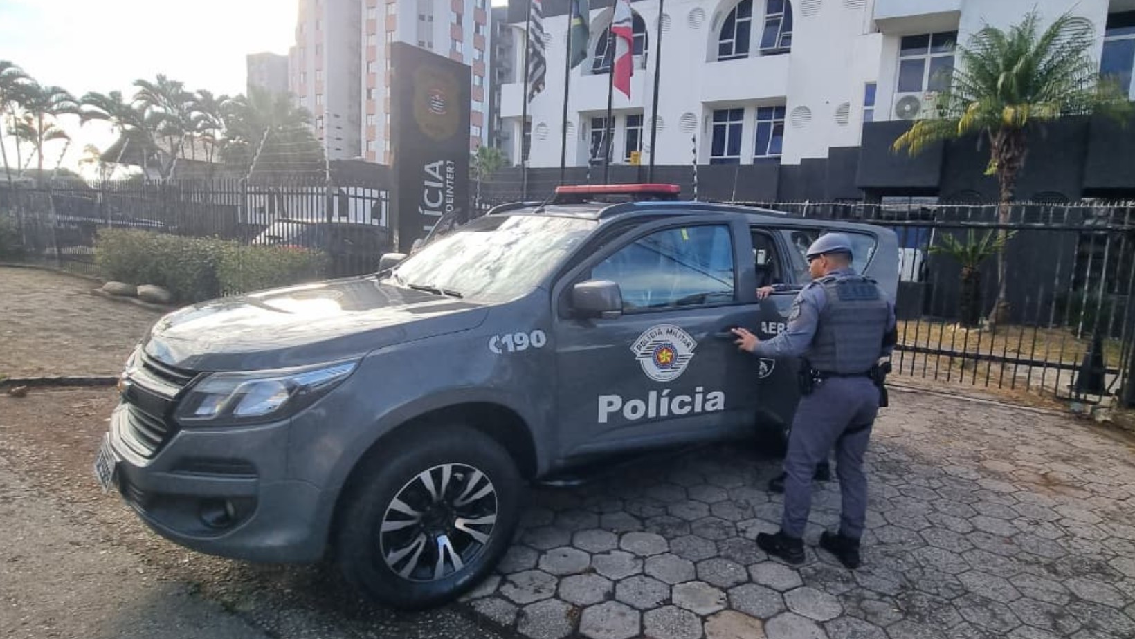 Operação mira grupo suspeito de agiotagem, extorsão e lavagem de dinheiro no Vale do Paraíba