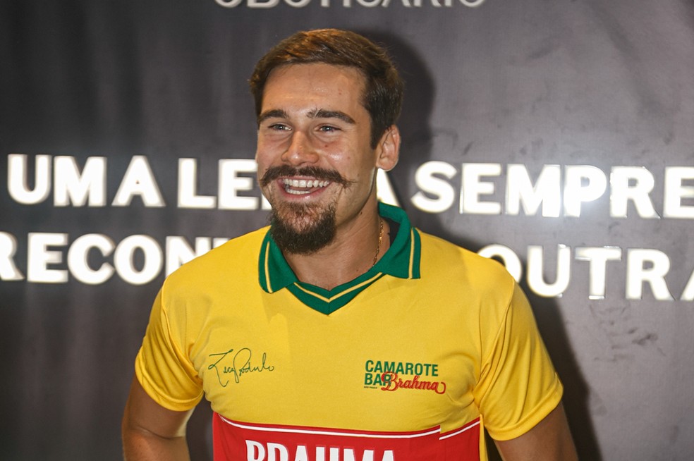 Nicolas Prattes marca presença no camarote do Carnaval de São Paulo, no Sambódromo do Anhembi — Foto: Van Campos/AgNews