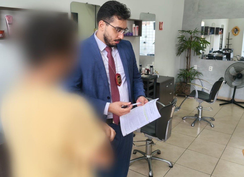 Polícia Civil investiga morador de SP por ataques em redes sociais contra a primeira-dama do DF