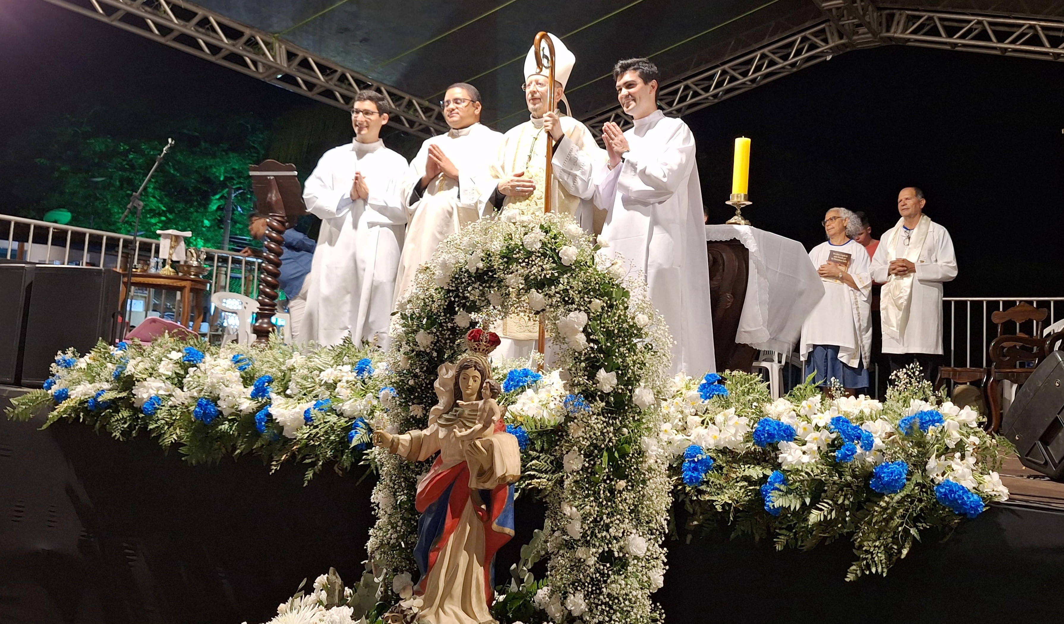 Fernando de Noronha inicia homenagens à padroeira, Nossa Senhora dos Remédios