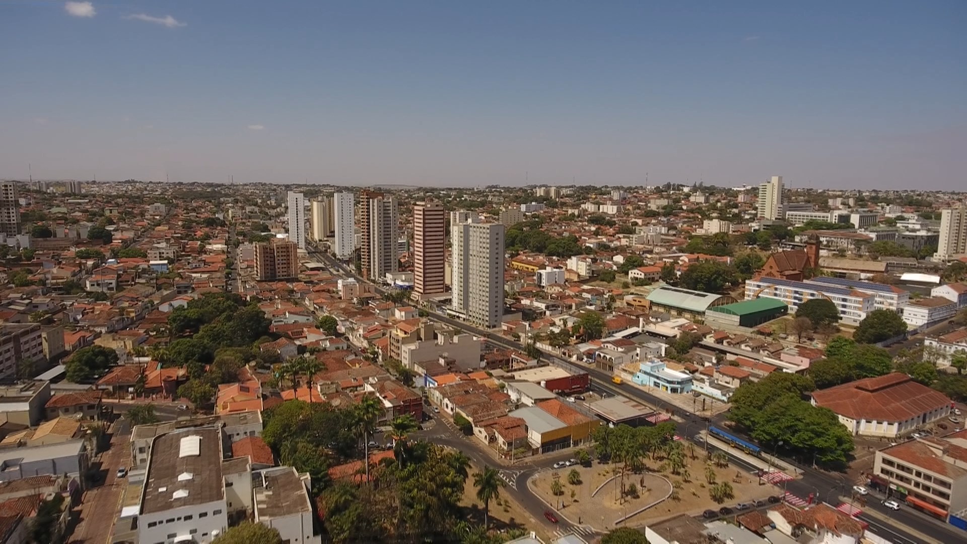 Censo 2022: Representando 51,9% de habitantes, mulheres são maior parte da população de Uberaba