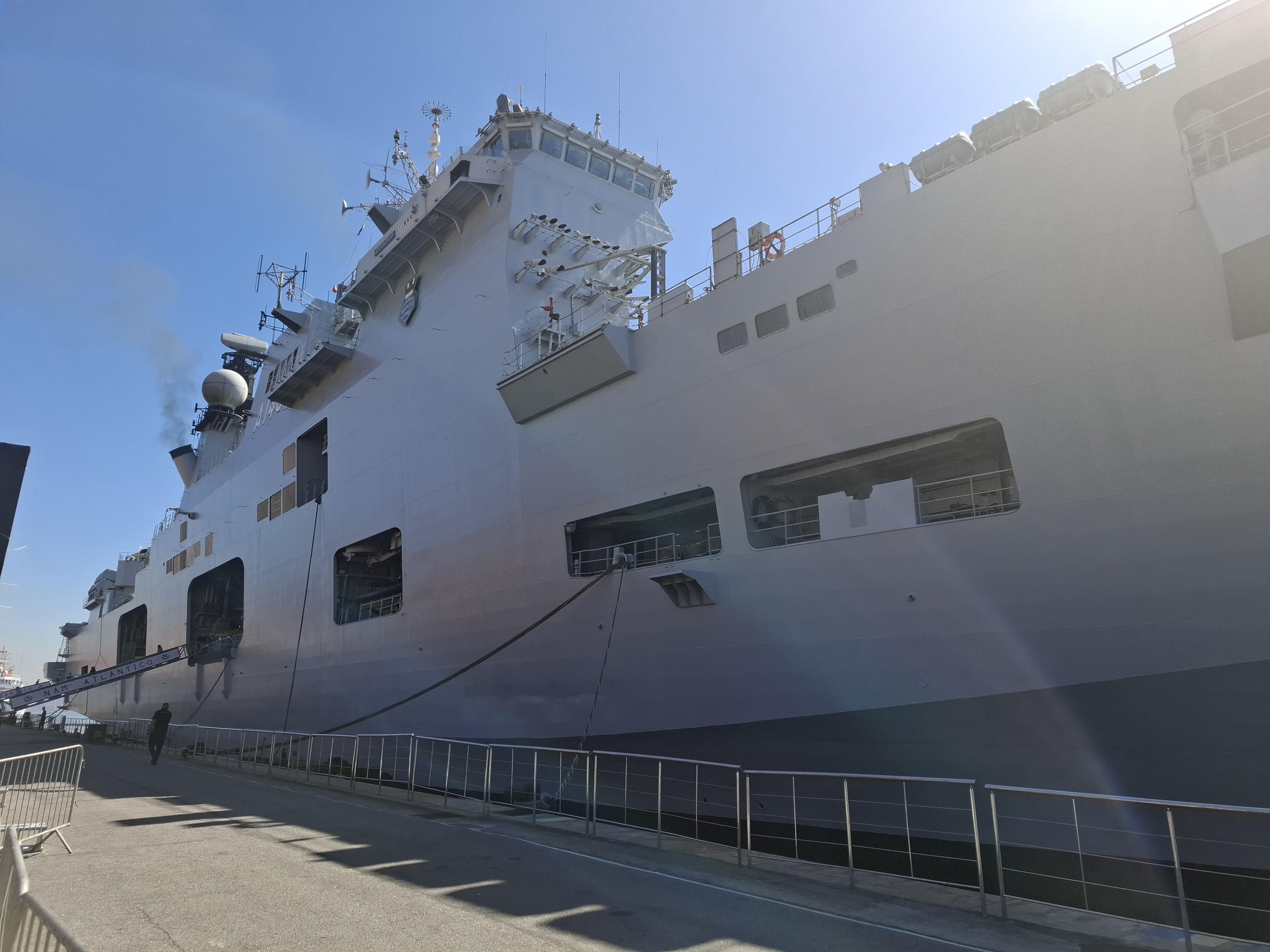 Rio Innovation Week: maior navio de guerra da América Latina sedia exposição de arte digital e campeonato de e-sports
